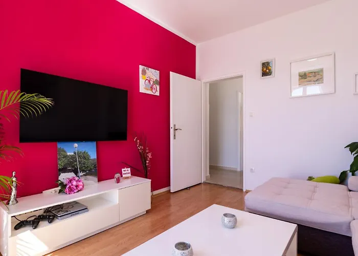 Apartment Marita By Guide