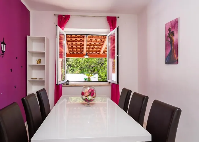 Apartment Marita By Guide Zaton (Dubrovnik-Neretva)