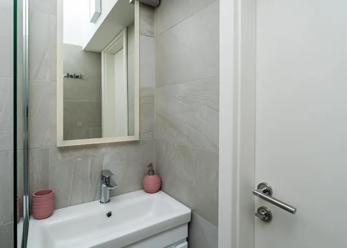 Apartment Marita By Guide Zaton (Dubrovnik-Neretva)